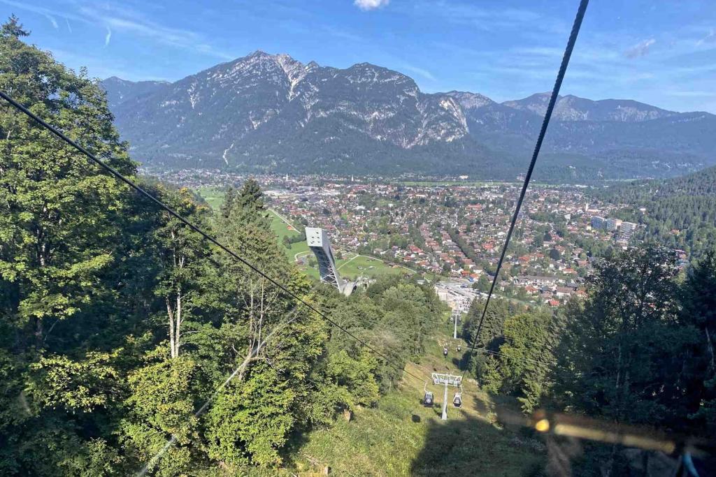 Eckbauerbahn Blick Garmisch Partenkirchen