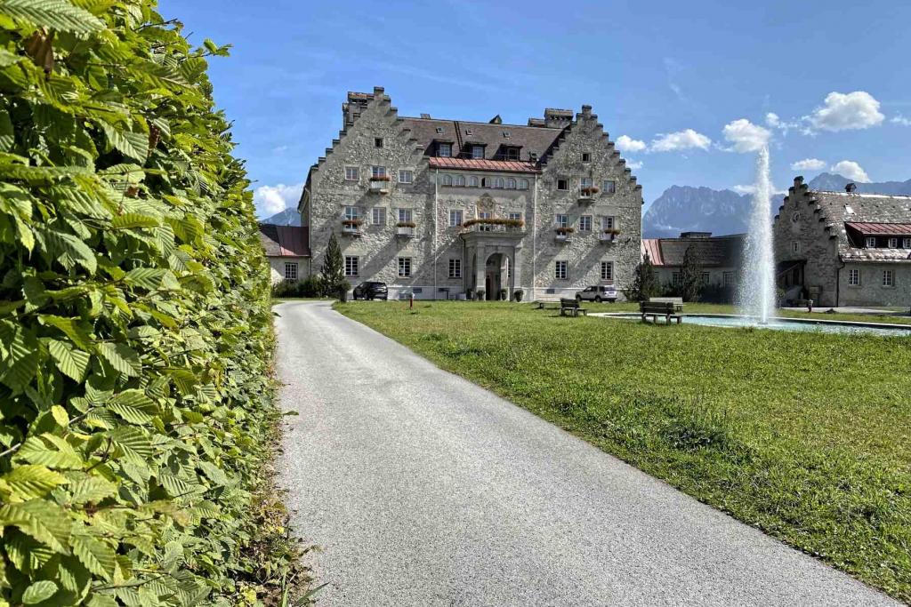Schloss Kranzbach Klais